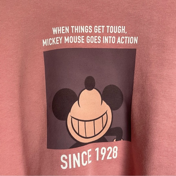 UT Uniqlo Disney Sweatshirt Pullover Mickey Mouse Peach Sweater Women’s Size XS - Picture 3 of 7
